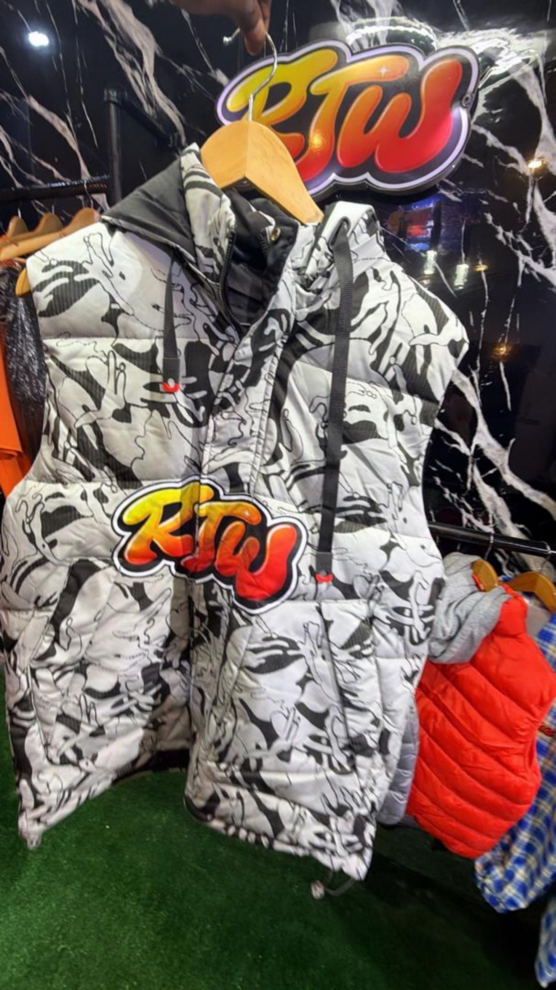 RTW Patterned Puffer Vest
